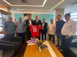 GAZİEMİR BELEDİYE BAŞKANIMIZ ÜNAL IŞIK' a ASKF' DEN ZİYARET