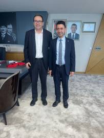 İZMİR ASKF'DEN BAYRAKLI BELEDİYE BAŞKANIMIZ SAYIN İRFAN ÖNAL' A ZİYARET...